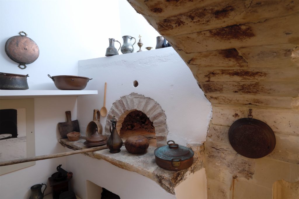 The wood-fired oven