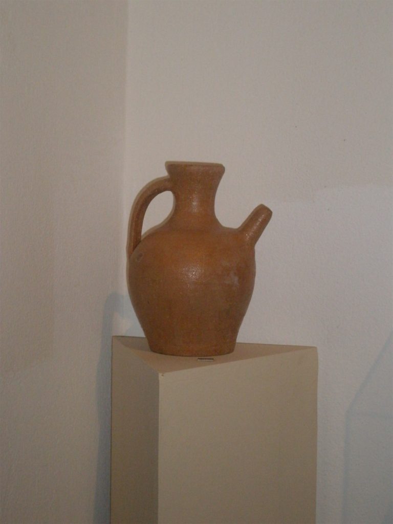 Briki, small vessel for olive oil